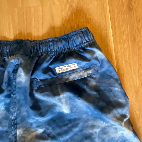 Men's' Fair Harbor Bayberry lined trunks - Picture 3 of 8